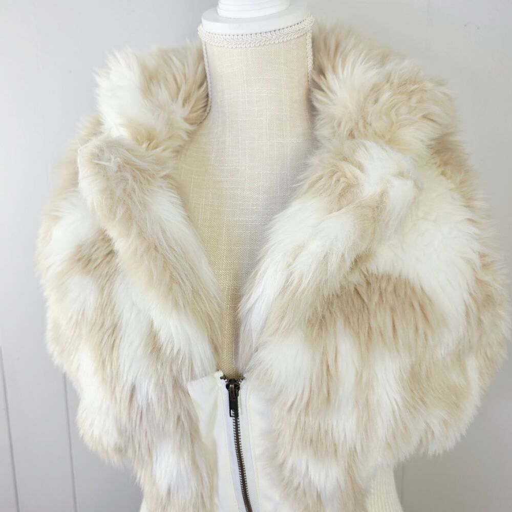 Vintage Charlotte Russe Y2K Faux Fur Vest Large Cream Zip Front Glam Snow Bunny - Picture 4 of 15